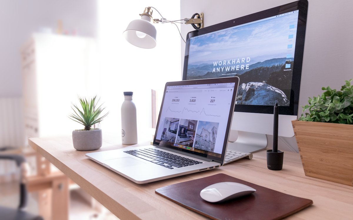 How to Plan a Blog That Generates Leads, Not Just Traffic