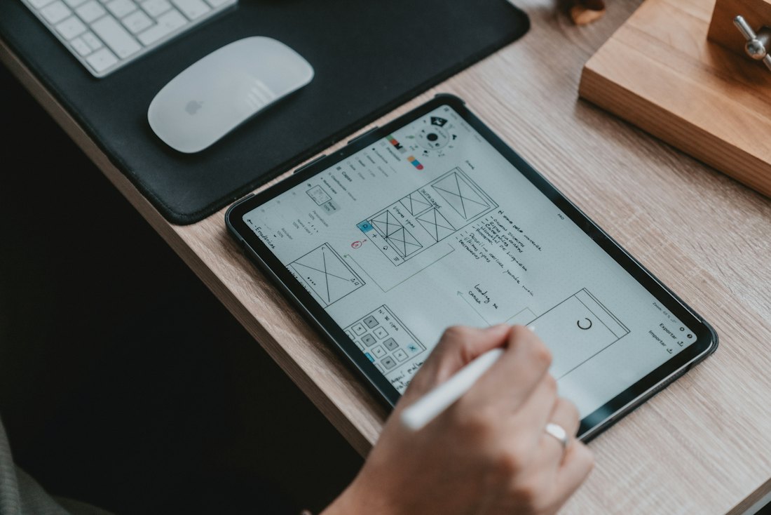 Branding & Creative at Vayura Digital